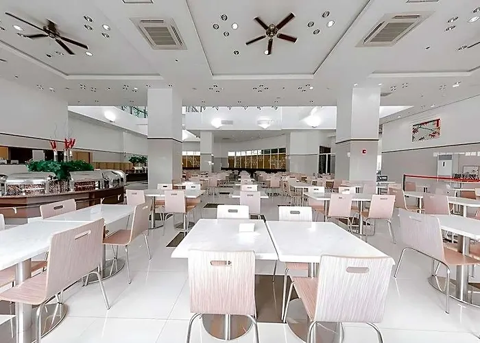 Toyoko Hotel 3*