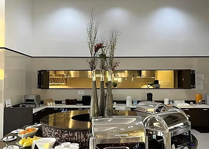 Hotel Toyoko 3*