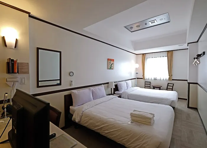 Toyoko 3* Cebu Stadt